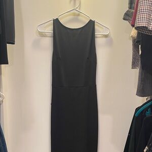Elegant Black Sleeveless Dress